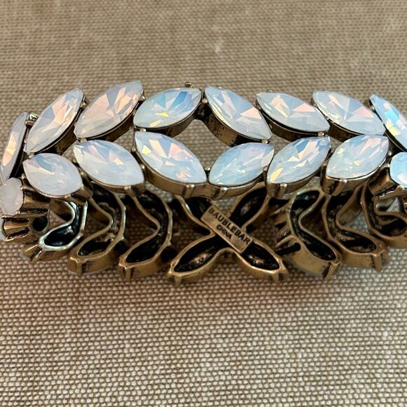 BaubleBar Marquise Crystal Stretch Bracelet Signed - Picture 2 of 6